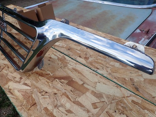 1961 - 1962 1963 - 1964 - 1965 Dodge D-200 Chrome Pickup Grille Nice Original ! - Picture 3 of 18
