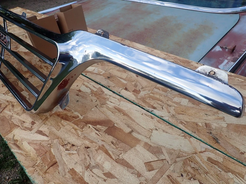 Dodge D-200 1961 - 1962 1963 - 1964 - 1965 parrilla cromada ¡Bonito original! Foto 3 de 4