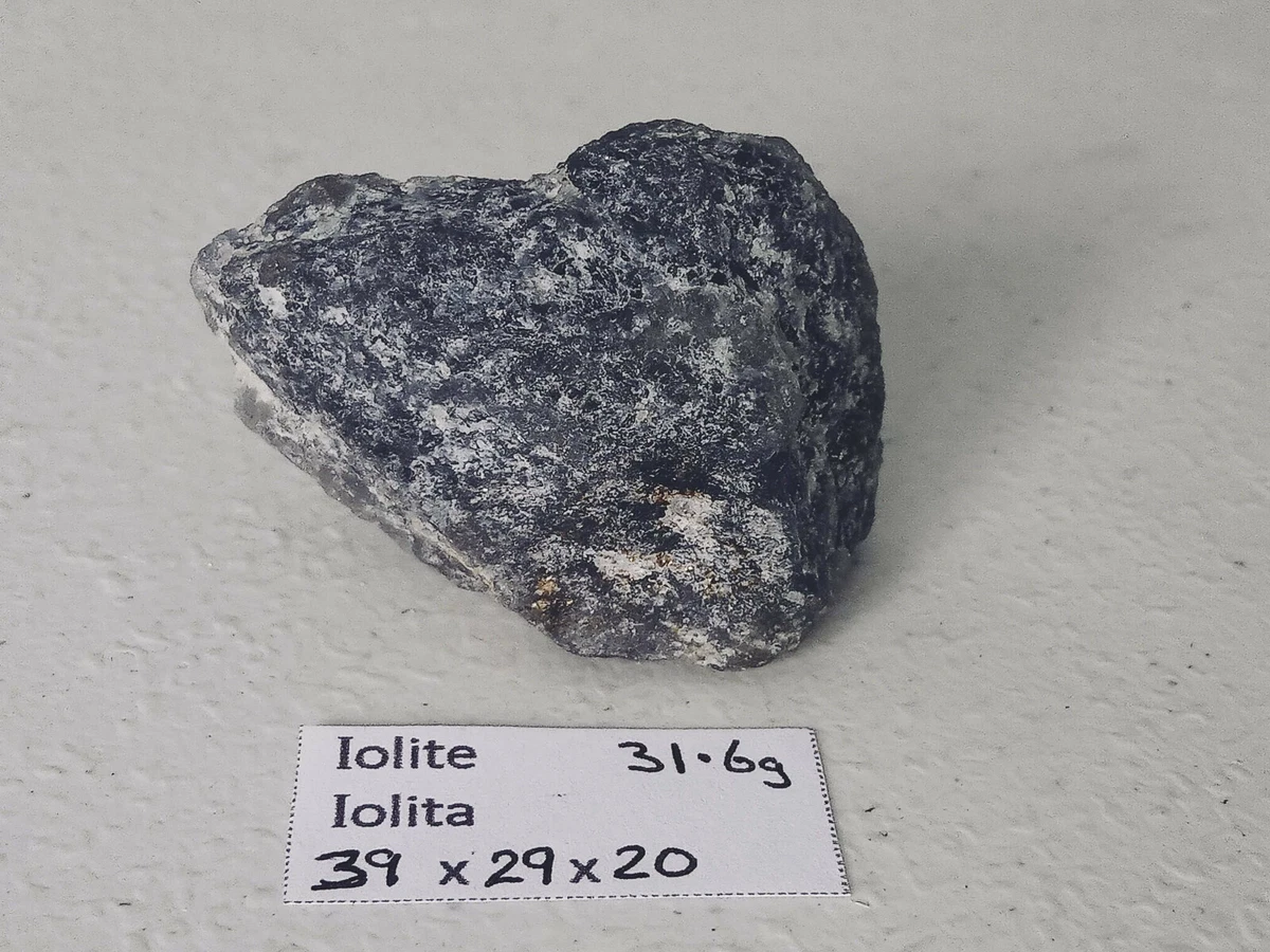 31.6g Iolite Iolita Lavender Purple rough 100 Natural Crystal Specimen