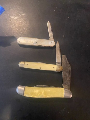 #ad Lot of Three Pocket Knives –2 HAVE NAMES I CANT READ $7.00