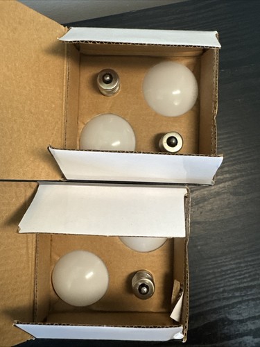 KEIVO 120VLED Bulb, 60W, 2700K LIGHT COLOR, 8 TOTAL NEW READ - Picture 3 of 3