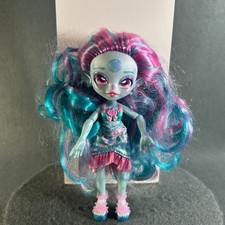 Magic Mixies Pixlings Shimmerverse Marena the Mermaid Pixling Doll