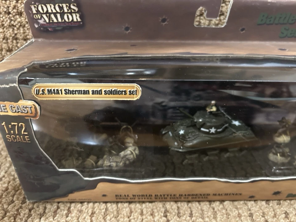Unimax Forces of Valor 1:72 U.S. M4A1 Sherman and Soldiers Set, No. 95324 - Image 2 of 4