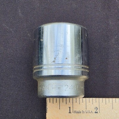 Vulcan By Williams USA H-1248 1 1/2''  3/4'' Drive 12 Point Socket. Clean Vintage 