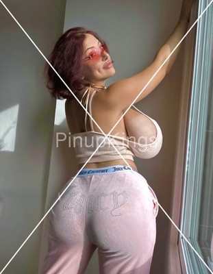 8X10 COLOR PHOTO CURVY ART POSED BUSTY BIKINI LINGERIE POSED MILADA MOORE 5