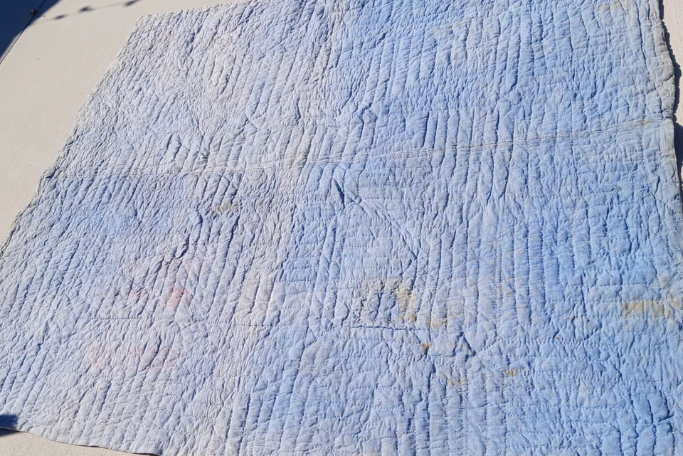 Antique 1920's Feed & Flour Sack Quilt Completely Handstitched Patchwork Pattern - Image 3 of 4