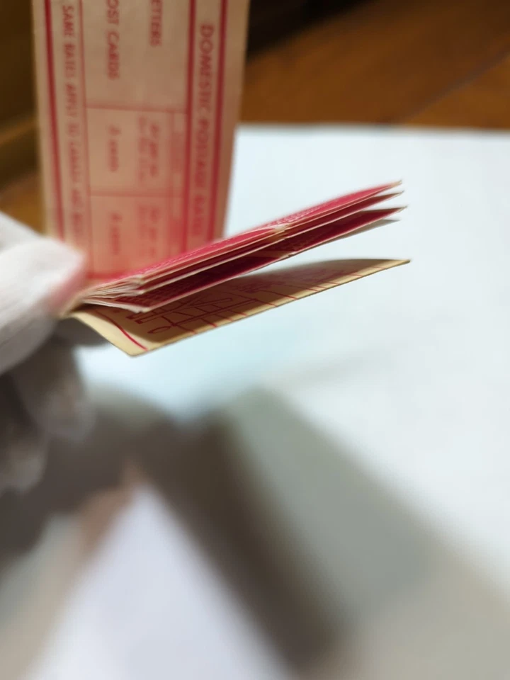 1968 $0.10 STAMPS, US AIRMAIL, 50 STAR RUNWAY DESIGN, UNUSED BOOK, EXCELLENT! - Image 4 of 4