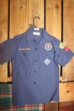 Boy Scouts of America BSA Youth Shirt Medium Cub Blue