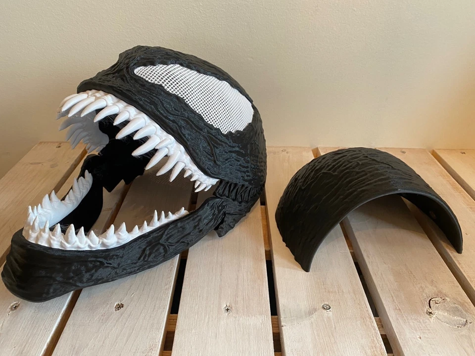 Venom (Moving Jaw) Helmet 3D Printed Cosplay - Image 4 of 4