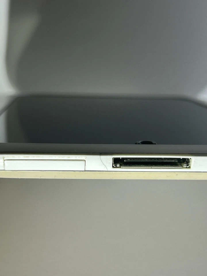 Nook HD Not Tested - Image 3 of 4