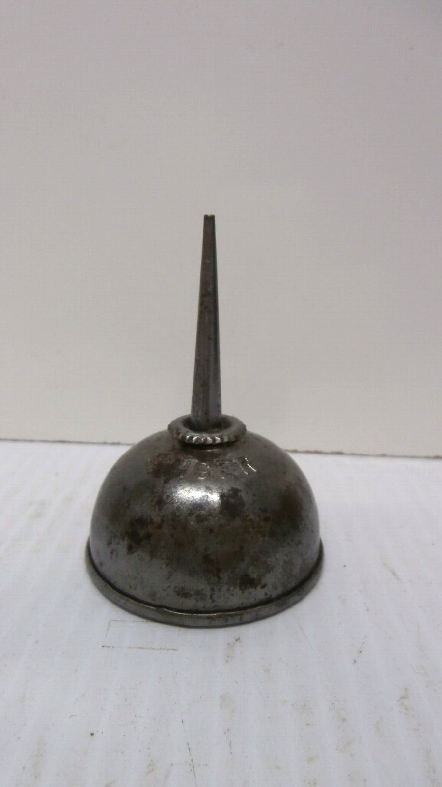 Vintage Small Singer Sewing Machine Thumb Oil Can Metal 3