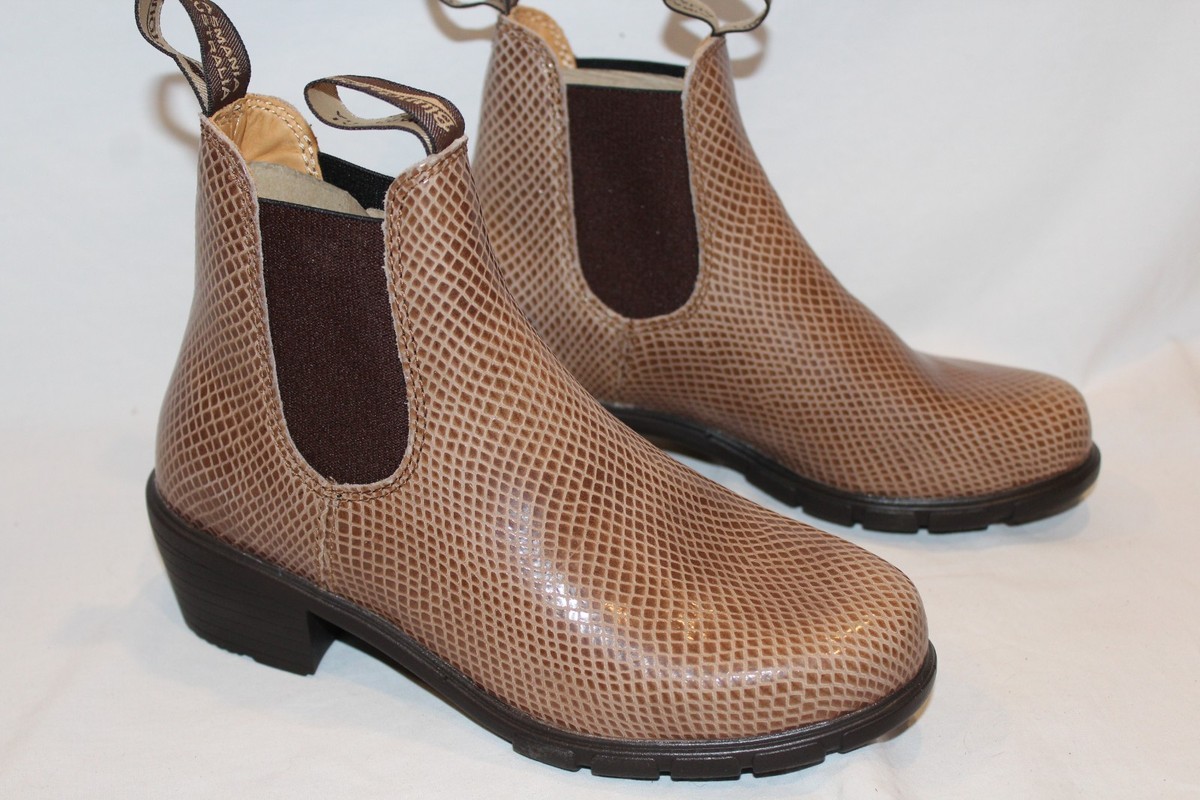 NEW Blundstone HEELED Leather CHELSEA BOOTS Shell Lizard EMBOSSED