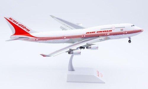 Modello di aeromobile pressofuso 1:200 JC Air India B747-400 VT-ESO ""lucidato"" con lembi - Foto 12 di 14