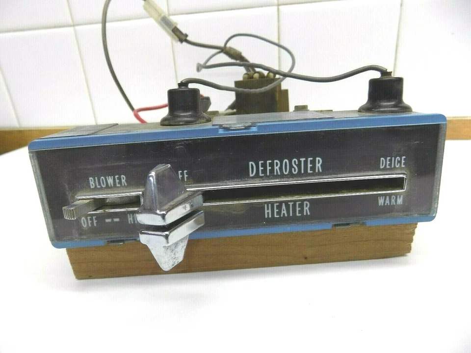 Buick Riviera 1964 tablero control de calefacción Foto 4 de 4