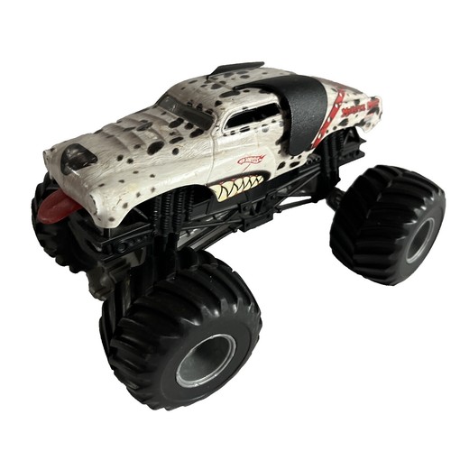 Pro-Line 1/6 Masher X HP Belted Pre-Mounted Monster Truck MTD