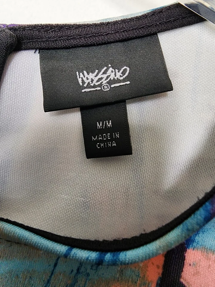 Vestido sin mangas Mossimo para mujer multicolor ajustado y acampanado estampado geográfico talla M Foto 3 de 3