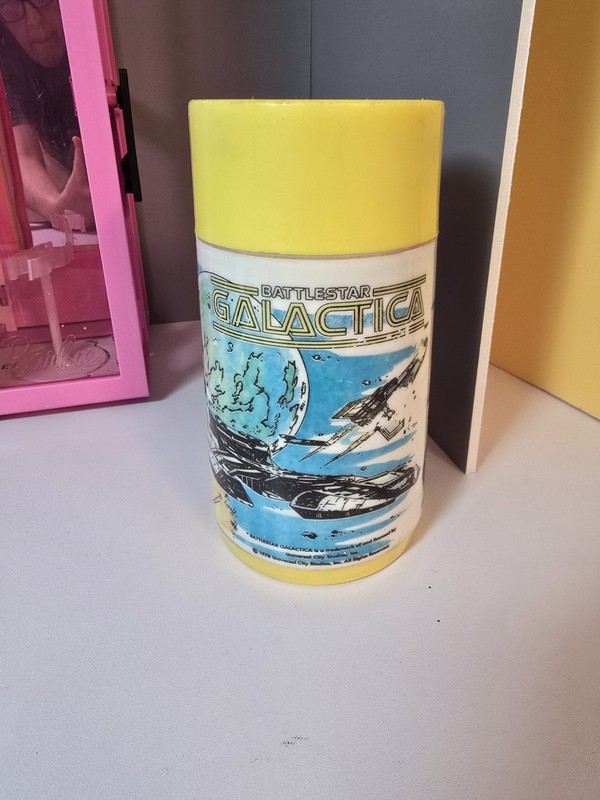 Battlestar Galactica Thermos Aladdin Vintage 1978 Yellow Cup 8 Ounce Universal