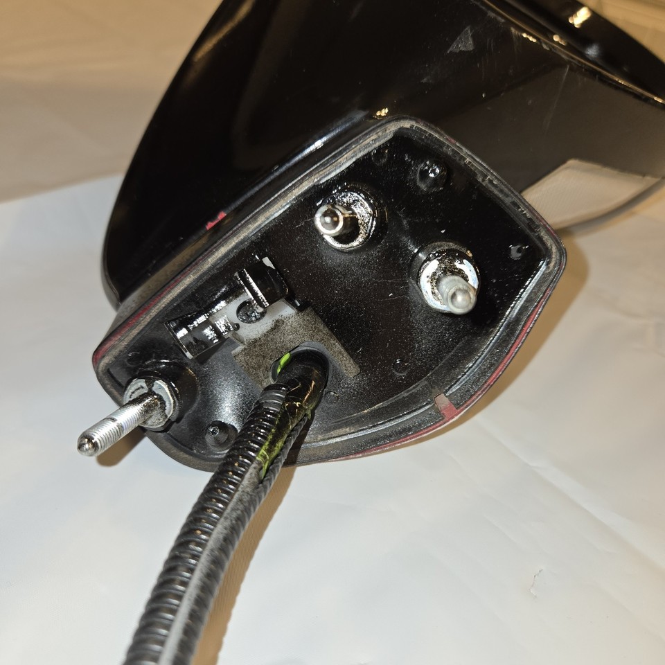 Garage-Pro Passenger Side Mirror For 2009-2013 Lexus IS250/IS350 - Heated, Power, Signal Light, Puddle Light
