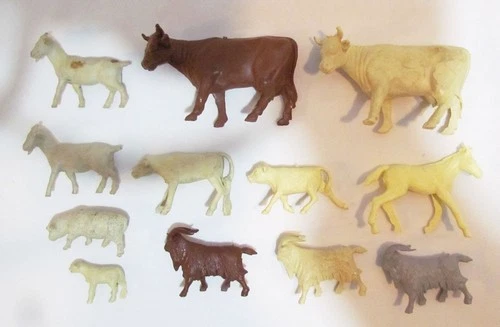 MARX FARM PLAYSET VINTAGE ANIMAL LOT 12 COWS CALFS GOATS PONY LAMB SHEEP