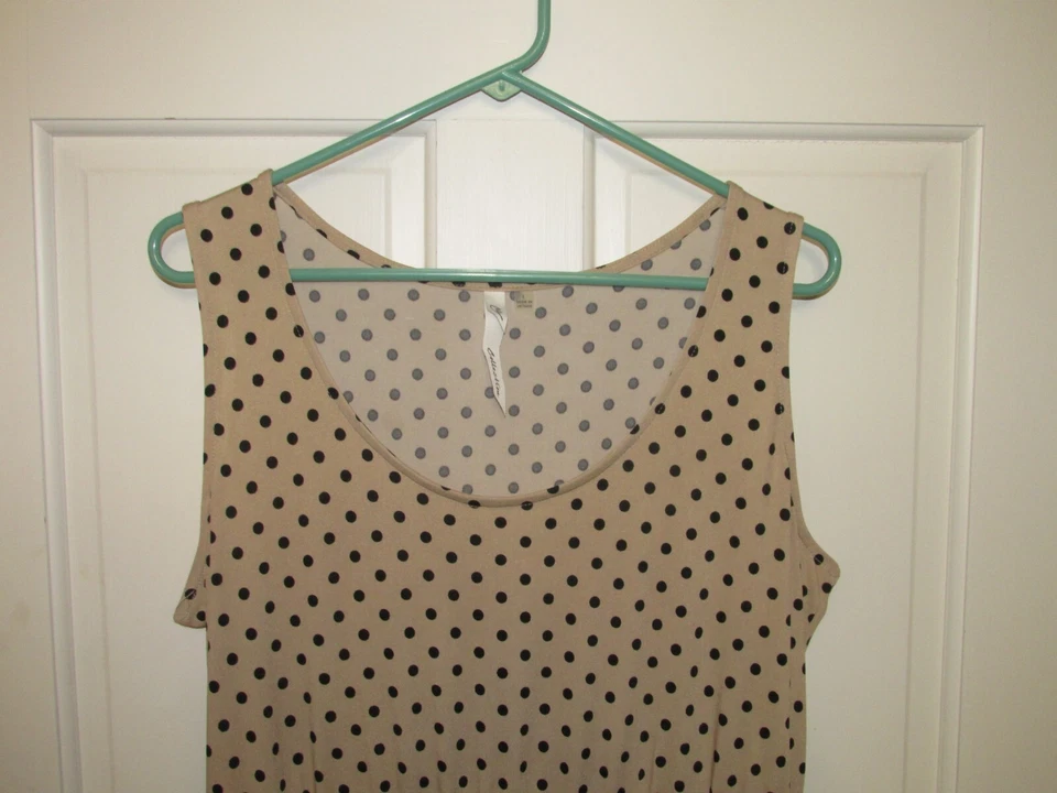 Vestido feminino NY Collection bege e preto bolinhas sem mangas tamanho G - Imagem 2 de 4