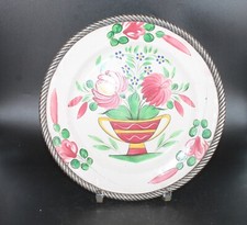 Faïence Est de la France 19ème avec bordure en métal argenté : bouquet de fleur