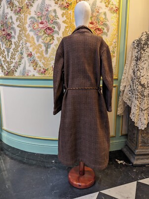 VICTORIAN 19TH C TWO TONE BROWN PLAID MEN'S DRESSING GOWN W VICTORIAN 19TH C TWO TONE BROWN PLAID MEN'S DRESSING GOWN W