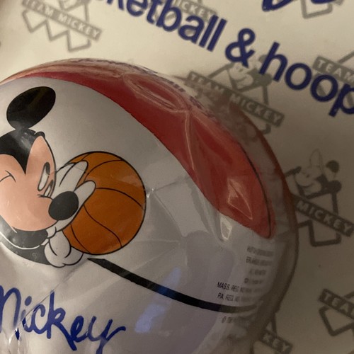 De Colección Hutch Disney Co Equipo Mickey Mouse Baloncesto Suave + Aro Juguete En Paquete Nuevo Conjunto - Imagen 4 de 10