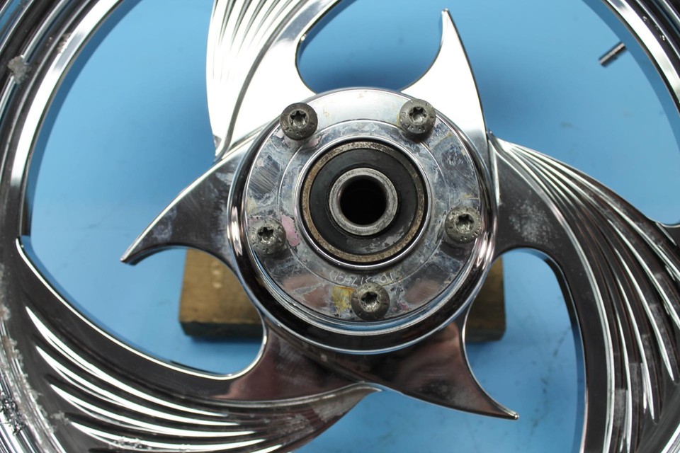 1317 02 HARLEY-DAVIDSON SOFTAIL FRONT WHEEL RIM 16x3.00 RAZOR PULLEY | eBay