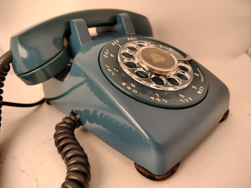 500 "AZUL MEDITERRÁNEO" ~~~ Indiscutiblemente mediados de siglo ~~~Marzo 1957 y Rotary Foto 2 de 4