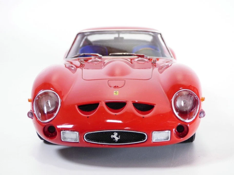 FERRARI 250 GTO rouge 1962 1/18 - Photo 4/4