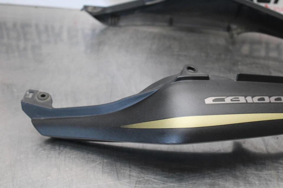 12 HONDA CB1000R REAR BACK TAIL FAIRING COWL SHROUD BB200 - Image 3 of 4