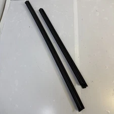 2025 VOLVO XC60 REAR LEFT DOOR WINDOW BELT INNER WEATHERSTRIP SEAL OEM