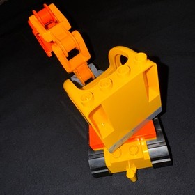 LEGO 10812 DUPLO Truck & Excavator Vehicles w/ 2 Construction Workers INCOMPLETE