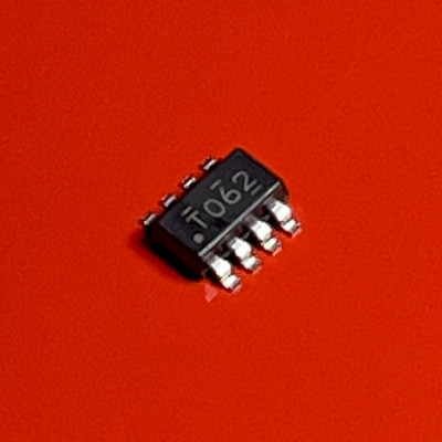 [2x] TLV9062 Texas CMOS Operational Amplifiers 10MHz RRIO SMD IC SOT-23-8