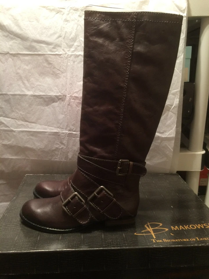 Bota B. Makowsky BFSusan Couro Joelho Alto Aço 6 M Nova Na Caixa Varejo: $229,00 - Imagem 4 de 4