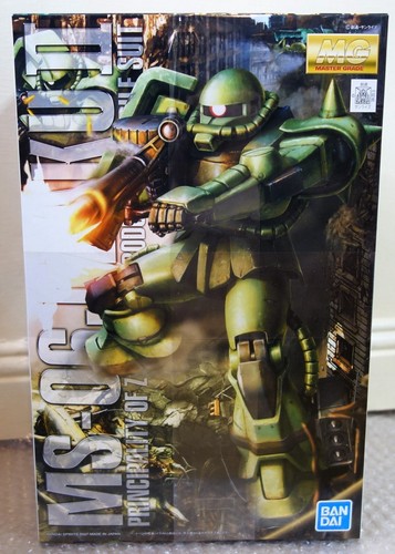 2008 Bandai Japón MG 1/100 Mobile Suit Gundam MS-06J Zaku II 2.0 Nuevo !