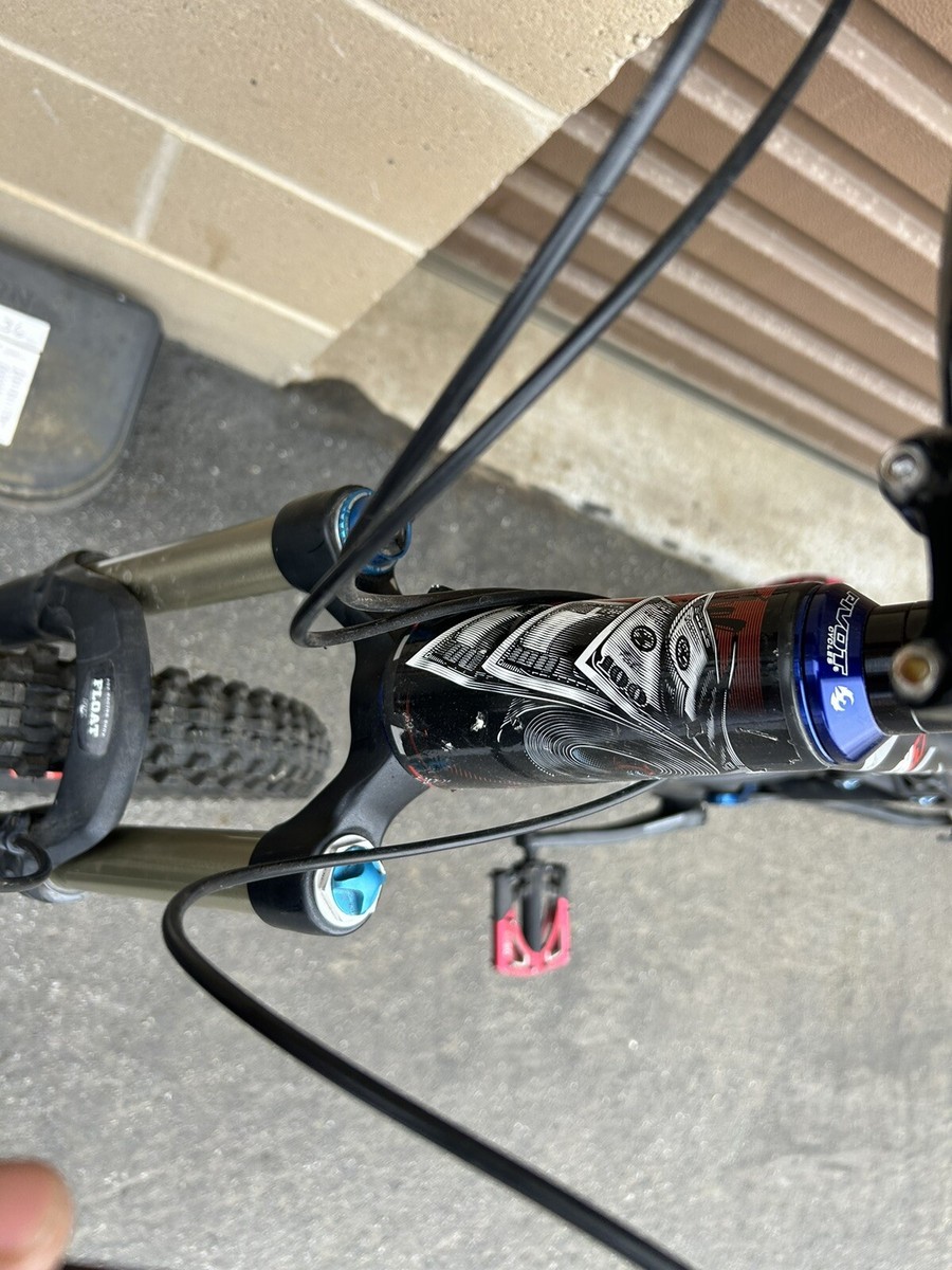 RUKA　ピボット　マッハ5.7　フルサス　自転車 PIVOT MACH 5.7 Review - Issue #40 - Spoke Magazine