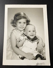 1963 Young Little Girl & Baby Boy Siblings Smiling JOHNSON Real Photo P12za50
