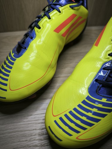 Scarpe da calcio Adidas F50 F30 FG UK 8 US 8.5 Football Boots MOLTO rare Adizero - Foto 9 di 10