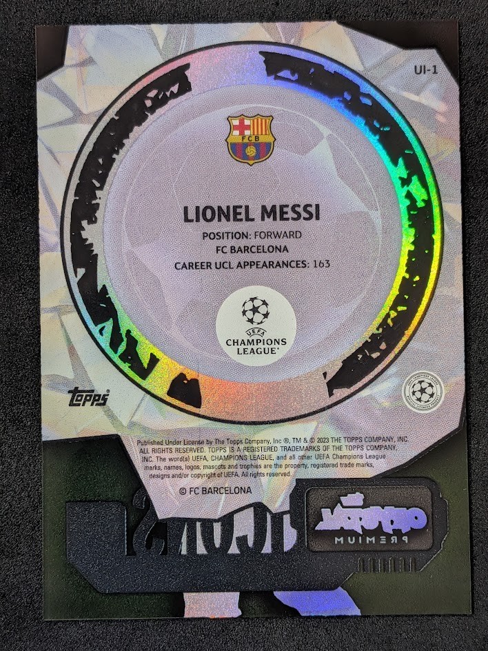 Topps Crystal Premium CL 2024 #UI-1 Lionel Messi Icons SP Barcelona view 2
