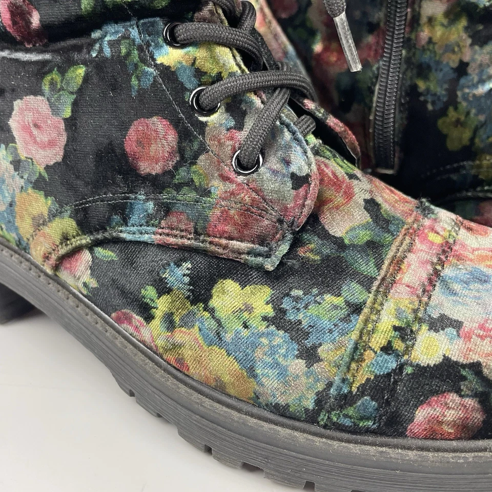 Madden Girl Floral Combat Boots REX Women’s 8.5M Lace-Up Side Zip Goth Boho - Image 2 of 4