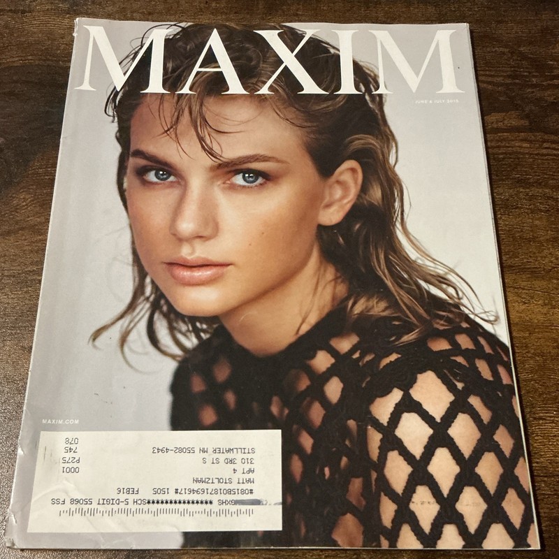 Maxim Magazine June/July 2015 Issue English Illustrated Men Topic