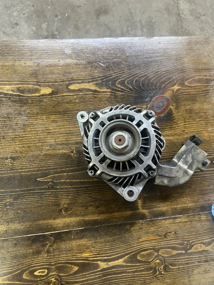 Alternador Infiniti G35/Nissan 350z 02-07 (VQ35DE) OEM Foto 3 de 3