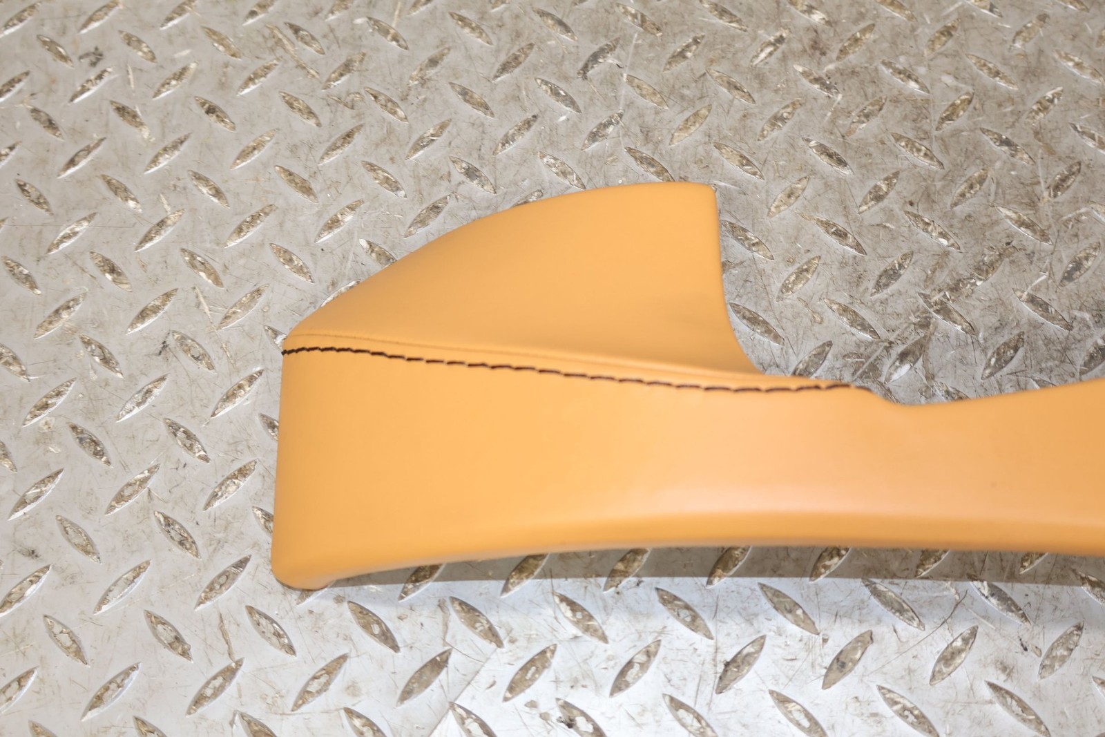 2010 Aston Martin V8 Vantage Left LH Center Dash Trim (Sahara Tan Leather)