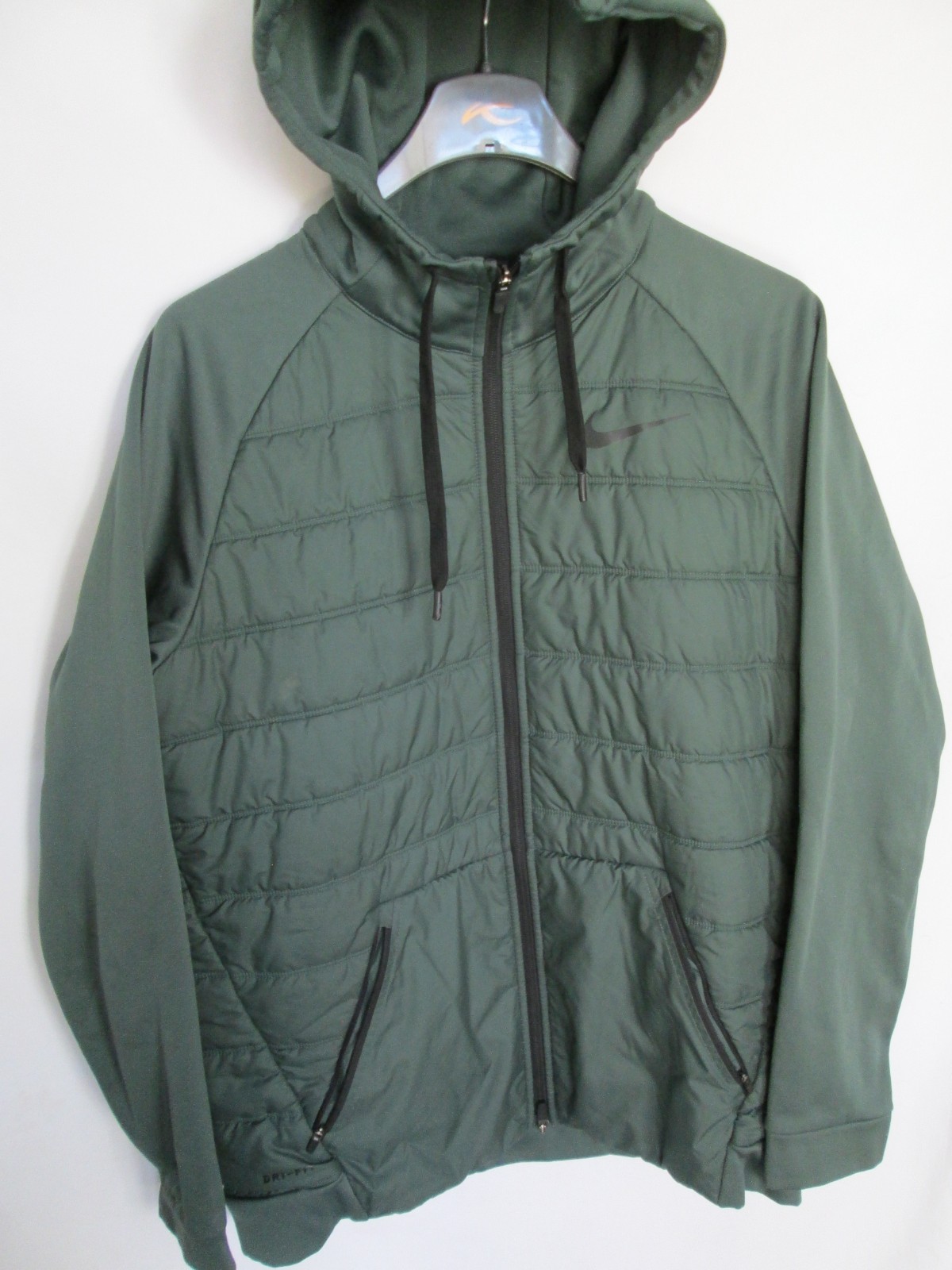 SACAI X NIKE NIKE Giacca Uomo Dri Fit Training Hybrid Trapuntata con Cappuccio e Zip Completa Taglia L