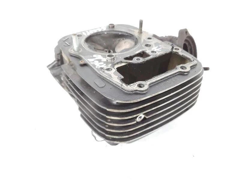 后头原始设备制造商 2002 铃木入侵者 VL1500K — 第 3/4 张图片