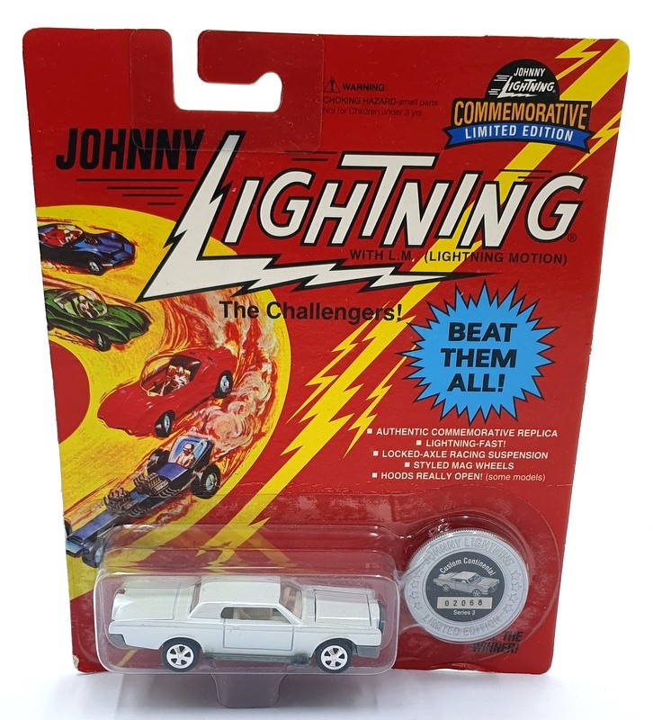 Johnny Lightning 1/64 Scale 100-132 The Challengers Custom Continental Car White
