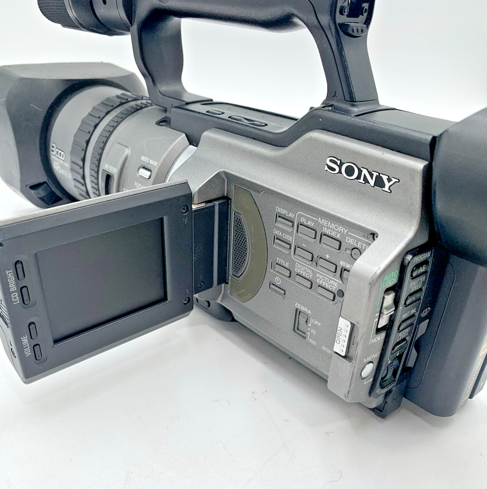 Rent a Sony DCR-VX2100 (Tapel..., from € 80,00 from Sebastian in Köln