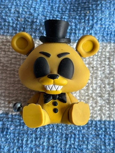 FUNKO FIVE NIGHTS AT FREDDY'S MYSTERY MINIS SERIES #1 GOLDEN FREDDY FIGURE