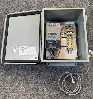 Sola SDN 4-24-100LP 24VDC Power Supply Panel Hoffman A10086CH Tested 120V input